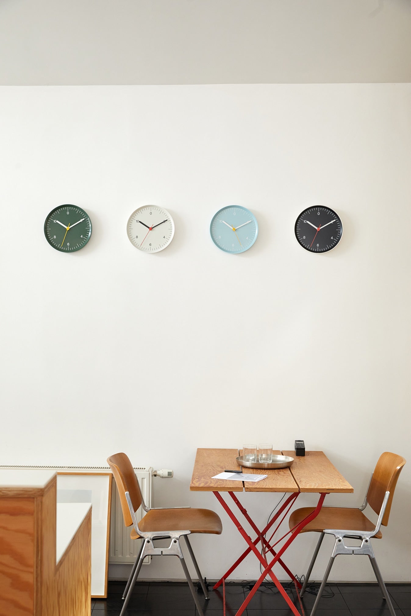 WALL CLOCK