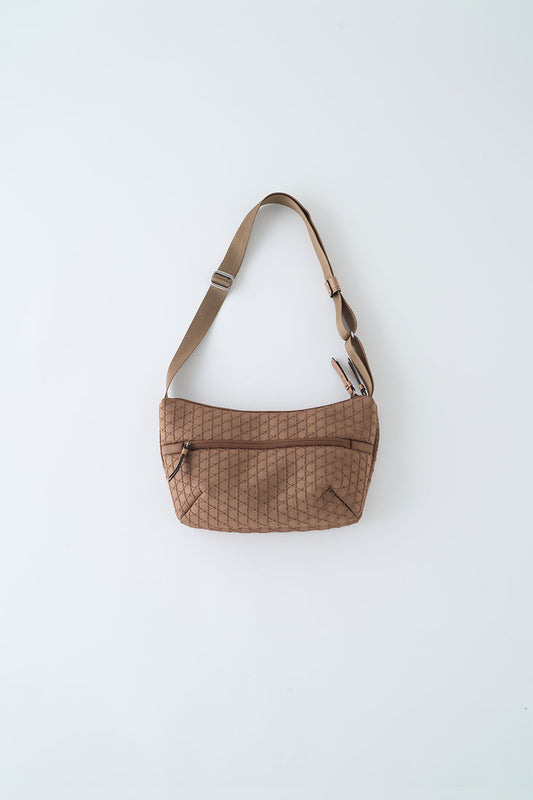 KAGOME EMBOSS BONDING SHOULDER【031606】